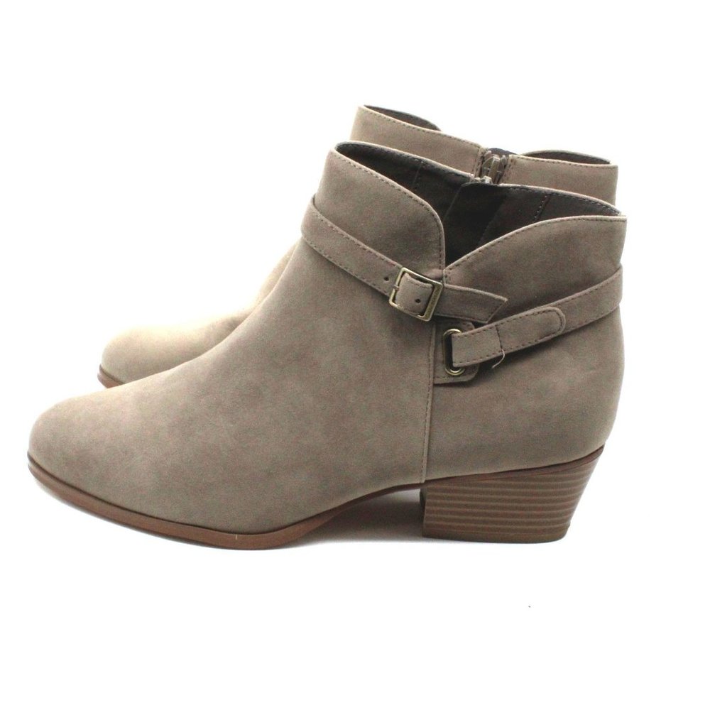 Giani Bernini Dorii Memory-Foam Ankle Booties, - Picture 4 of 7